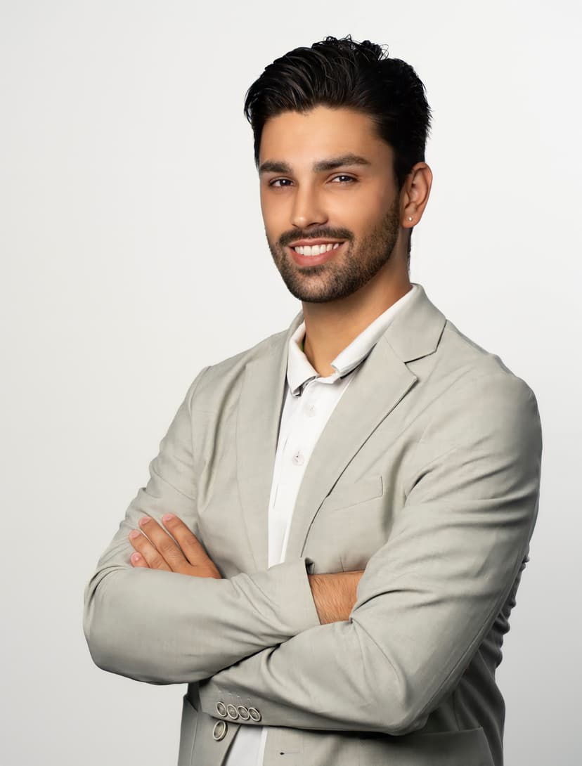 Enzo Collado - Luxe Mortgage